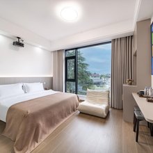安吉网红坝·夏日溯溪·360°全景亲子休闲度假民宿(鱼鳞坝店)