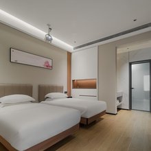 墨然印象民宿(湖北恩施学院店)
