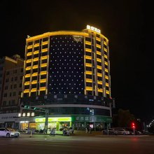 乐平曼度酒店