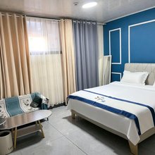 伊宁·凡途|Cozy Haven休闲美宿(伊宁机场六星街店)