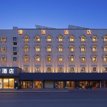豫洁酒店(襄阳人民广场天元四季城店)