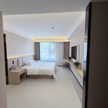 布尔津白桦涧酒店(冲乎尔镇店)