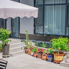 量栖逸院民宿(特克斯八卦城店)