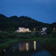 栖山瞰月民宿