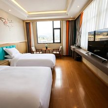 阿坝格尔登寺大酒店
