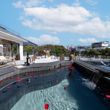 腾冲萍居湖畔花园温泉民宿(热海路旅游客运站店)