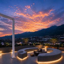 悦纳山海·Valley Sea·观山品茗漫居民宿(大理古城店)