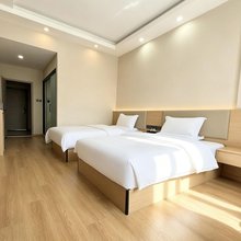 香格里拉市和云酒店(古城店)