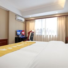 亦爱·电竞酒店(嘉禾生源时代广场店)