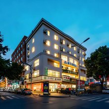 飓龙电竞酒店(绵阳市政府店)