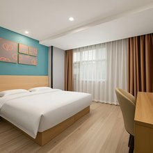 布丁严选酒店(西安大雁塔小寨地铁站店)