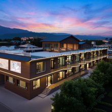梦落·与山邻DREAMFALL|360°绿野仙踪全景岚宿(那拉提旅游景区店)