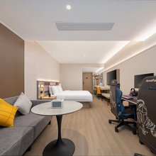 尚风电竞酒店(金海湖公园店)