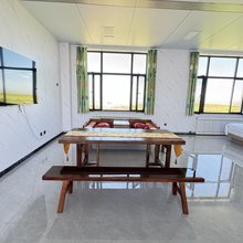 任家大院商务宾馆(达里湖南岸景区曼陀山店)
