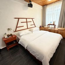 墨江江楠客栈