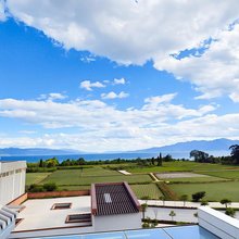 抚仙湖伴窗月精品民宿(抚仙湖旅游度假区店)