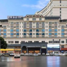 悦熊酒店(南宁国际会展中心金湖广场地铁站店)