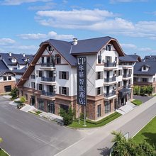 如家up华驿智旅酒店(长白山西景区集散中心店)