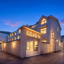 源悦小筑民宿(万岁山武侠城店)