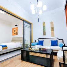 半山半城影院酒店(呼和浩特振华广场新华广场地铁站店)