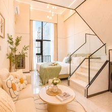 万象城嘉乐·Loft风轻奢设计美宿(昆明站店)