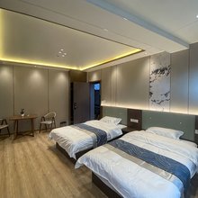 夏河歇一脚民宿