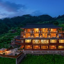 西江龙塘驿景山居民宿