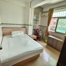 深圳金龙住宿