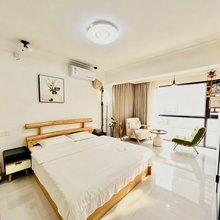 君思雨民宿(六盘水高铁站人民广场店)