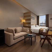 Mist·Veil云缦设计师酒店(南昌八一广场店)