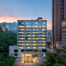 FANGAN芳岸·智选酒店(镇雄赤水源广场街心花园店)