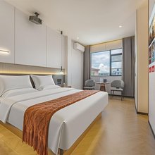 柏丽智能美宿(广州南站大洲地铁站店)