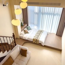 威海拾贝屋海景民宿(威海站华发九龙湾店)