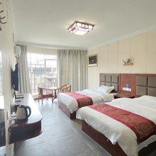 维而纳连锁酒店(西江千户苗寨西门游客服务中心店)
