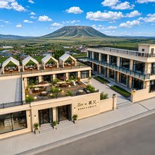 喜又民宿(乌兰哈达火山地质公园店)