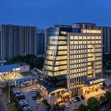 维也纳国际酒店(长沙洋湖湿地地铁站宜家荟聚店)