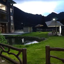 雪华民宿