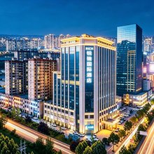 张掖锐驰国际酒店(张掖高铁西站爱琴海购物中心店)