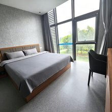 怡轩轻舍酒店(梅江会展中心店)