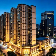 天使·Angel设计师酒店(新余赣西民俗风情街中山路店)