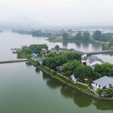 茅浒水乡湖畔居民宿