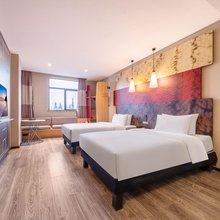 泊印致选酒店(太仓南洋广场步行街店)