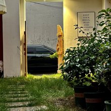 伊宁花星忧·美宿(六星街店)