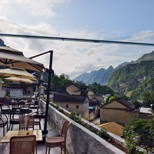 云谷桥居民宿(小花江风景区店)