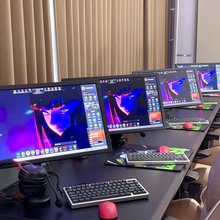 瑞麟电竞公寓(开发区万达广场中天云璟店)