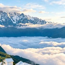 曼星屿|270°雪山·云海·秘境庄园(香格里拉虎跳峡店)