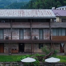 村头芳X若谷山房