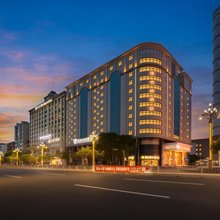 维也纳酒店(东莞厚街会展中心米乐城广场店)