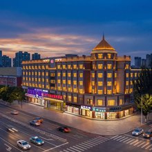 春城悦术酒店(维多利万悦城店)