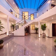 香格里拉隐隅观止·Hidden Retreat·避世美学民宿(独克宗古城店)